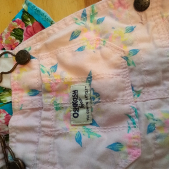 2 t bundle osh kosh bibs - Picture 3 of 3